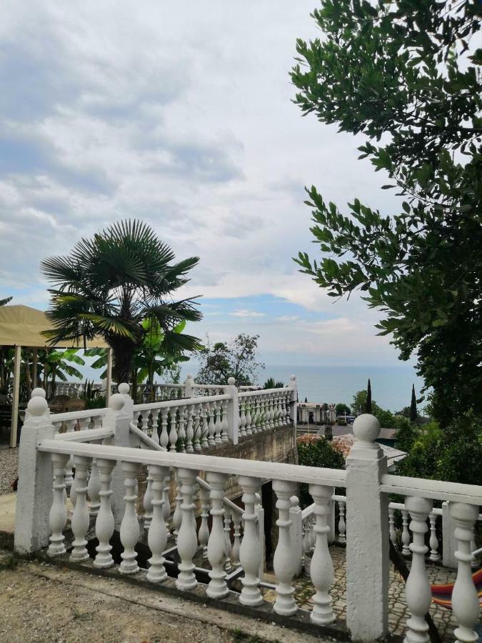 Guest House Amra New Athos Exterior foto